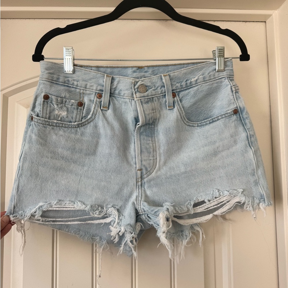 Light Blue Levi Denim Shorts